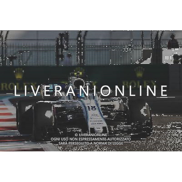 Lance Stroll (CDN) Williams FW40. 24.11.2017. Formula 1 World Championship, Rd 20, Abu Dhabi Grand Prix, Yas Marina Circuit, Abu Dhabi, Practice Day. / AGENZIA ALDO LIVERANI SAS - ITALY ONLY EDITORIAL USE ONLY - GP F1 Abu Dhabi Emirati Arabi Uniti - Prove Libere - 24/11/2017 