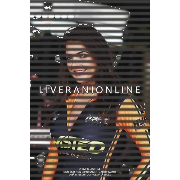 Sahara Force India F1 Team - Hype Energy Drink girl. 24.11.2017. Formula 1 World Championship, Rd 20, Abu Dhabi Grand Prix, Yas Marina Circuit, Abu Dhabi, Practice Day. / AGENZIA ALDO LIVERANI SAS - ITALY ONLY EDITORIAL USE ONLY - GP F1 Abu Dhabi Emirati Arabi Uniti - Prove Libere - 24/11/2017 