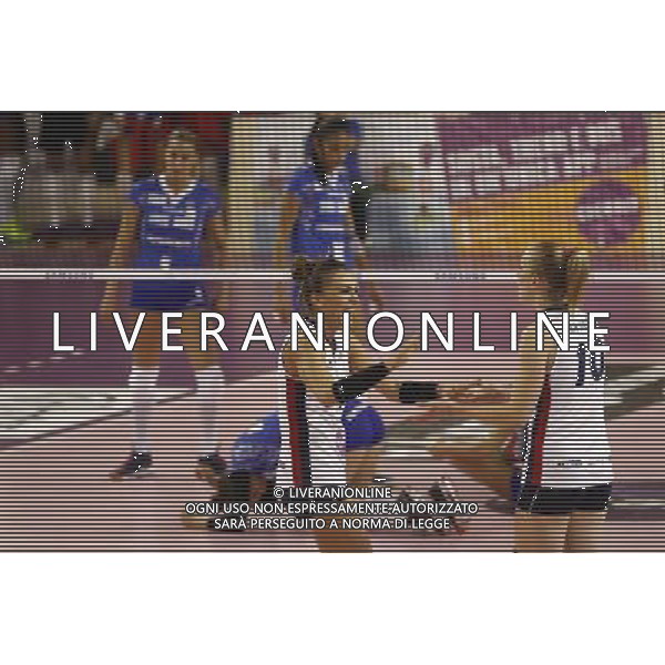 Pallavolo serie A1 Femminile MyCicero vs Foppapedretti 26/11/2017 nella foto: esultanza mycicero Â©Claudio Zamagni/Agenzia Aldo Liverani / AGENZIA ALDO LIVERANI SAS - MyCicero Volley Pesaro - Foppapedretti Bergamo Pallavolo serie A1 Femminile 26 novembre 2017