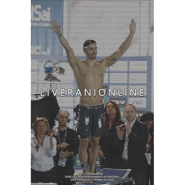 Riccione - Campionato Italiano Open di Nuoto 02/12/2017nella foto: Filippo Magnini annuncia il suo ritiro dalle competizioni Â©Claudio Zamagni/Agenzia Aldo Liverani Filippo Magnini say bye at swimming competition during Day two of The Italian Open Swimming Championships at Riccione Swimming Centre on December 2, 2017 photo credit by: Claudio Zamagni/Aldo Liverani Photo Agency.