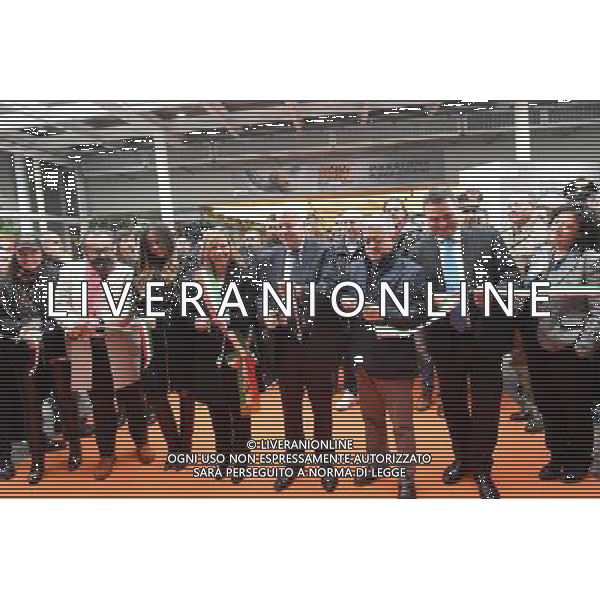 INAUGURAZIONE DEL MOTOR SHOW ALLA FIERA DI BOLOGNA 02 DICEMBRE 2017 NELLA FOTO TAGLIO DEL NASTRO CON GIORGIA PALMAS E GIAN LUCA GALLETTI © OPTIMAFOTO / AGENZIA ALDO LIVERANI SAS