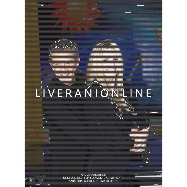 Cologno Monzese, ( MI ) 04/12/2017 Mediaset - Photocall Striscia la Notizia Nella foto:Ezio Greggio e Michelle Hunziker PH Lauro Montagnini AG ALDO LIVERANI SAS