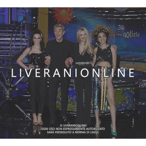 Cologno Monzese, ( MI ) 04/12/2017 Mediaset - Photocall Striscia la Notizia Nella foto: Shaila Gatta, Ezio Greggio, Michelle Hunziker e Mikaela Neaze Silva PH Lauro Montagnini AG ALDO LIVERANI SAS