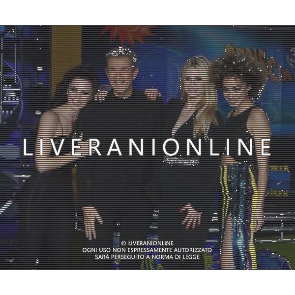 Cologno Monzese, ( MI ) 04/12/2017 Mediaset - Photocall Striscia la Notizia Nella foto: Shaila Gatta, Ezio Greggio, Michelle Hunziker e Mikaela Neaze Silva PH Lauro Montagnini AG ALDO LIVERANI SAS