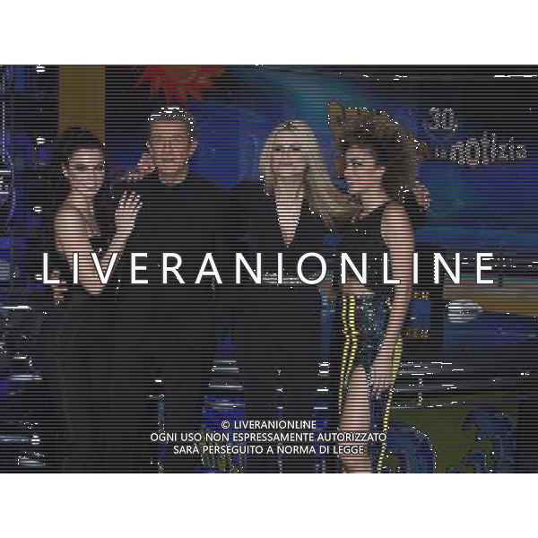 Cologno Monzese, ( MI ) 04/12/2017 Mediaset - Photocall Striscia la Notizia Nella foto: Shaila Gatta, Ezio Greggio, Michelle Hunziker e Mikaela Neaze Silva PH Lauro Montagnini AG ALDO LIVERANI SAS