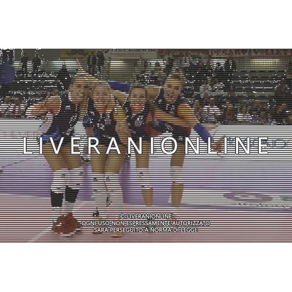 MyCicero volley Pesaro - Il Bisonte Firenze 10/12/2017 nella foto: esultanza mycicero pesaro ©Claudio Zamagni/Agenzia Aldo Liverani 