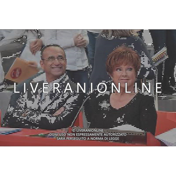 BOLOGNA FINALE DELLA 60 EDIZIONE DELLO ZECCHINO D\'ORO NELLA FOTO ORIETTA BERTI E CARLO CONTI FOTO OPTIMA-AG ALDO LIVERANI SAS