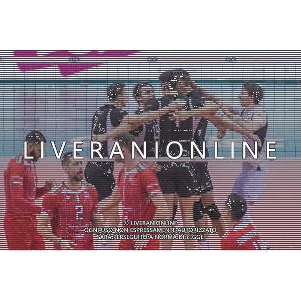 2017.12.16 KRAKOW FIVB KLUBOWE MISTRZOSTWA SWIATA W PILCE SIATKOWEJ MEZCZYZN CUCINE LUBE CIVITANOVA - PGE SKRA BELCHATOW NZ RADOSC SKRA GRZEGORZ LOMACZ FOT JAKUB GRUCA / FOKUSMEDIA.COM.PL / NEWSPIX.PL --- Newspix.pl *** Local Caption *** www.newspix.pl mail us: info@newspix.pl call us: 0048 022 23 22 222 --- Polish Picture Agency by Ringier Axel Springer Poland / AGENZIA ALDO LIVERANI SAS - ITALY ONLY - EDITORIAL USE ONLY - Lube Civitanova - PGE Skra Belchatow semifinale del Mondiale per Club 2017 di volley maschile a Cracovia 16 dicembre 2017 