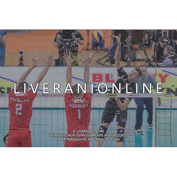 2017.12.16 KRAKOW FIVB KLUBOWE MISTRZOSTWA SWIATA W PILCE SIATKOWEJ MEZCZYZN CUCINE LUBE CIVITANOVA - PGE SKRA BELCHATOW NZ BARTOSZ BEDNORZ FOT JAKUB GRUCA / FOKUSMEDIA.COM.PL / NEWSPIX.PL --- Newspix.pl *** Local Caption *** www.newspix.pl mail us: info@newspix.pl call us: 0048 022 23 22 222 --- Polish Picture Agency by Ringier Axel Springer Poland / AGENZIA ALDO LIVERANI SAS - ITALY ONLY - EDITORIAL USE ONLY - Lube Civitanova - PGE Skra Belchatow semifinale del Mondiale per Club 2017 di volley maschile a Cracovia 16 dicembre 2017 