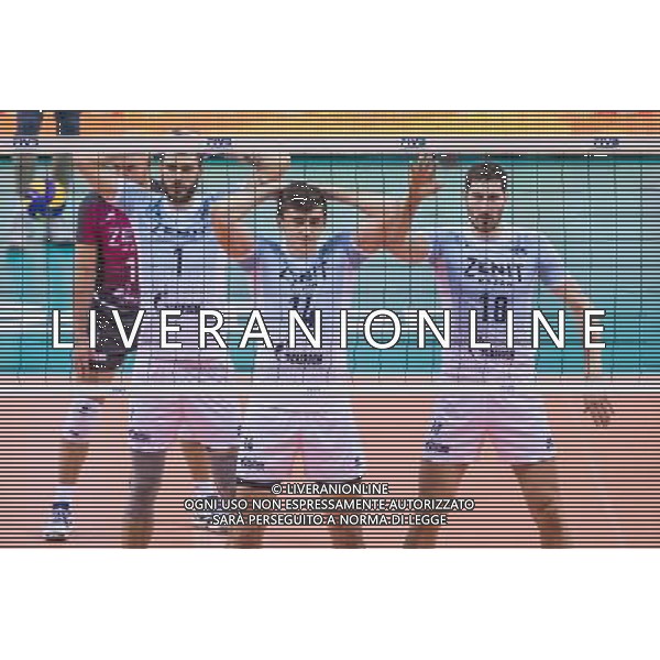 2017.12.16 KRAKOW FIVB KLUBOWE MISTRZOSTWA SWIATA W PILCE SIATKOWEJ MEZCZYZN SADA CRUZEIRO - ZENIT KAZAN NZ ALEXANDER GUTSALYUK MAXIM MIKHAYLOV FOT JAKUB GRUCA / FOKUSMEDIA.COM.PL / NEWSPIX.PL --- Newspix.pl *** Local Caption *** www.newspix.pl mail us: info@newspix.pl call us: 0048 022 23 22 222 --- Polish Picture Agency by Ringier Axel Springer Poland / AGENZIA ALDO LIVERANI SAS - ITALY ONLY - EDITORIAL USE ONLY - SADA CRUZEIRO - ZENIT KAZAN semifinale del Mondiale per Club 2017 di volley maschile a Cracovia 16 dicembre 2017 