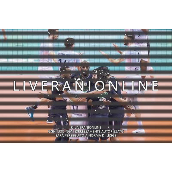 2017.12.16 KRAKOW FIVB KLUBOWE MISTRZOSTWA SWIATA W PILCE SIATKOWEJ MEZCZYZN SADA CRUZEIRO - ZENIT KAZAN NZ RADOSC CRUZEIRO FOT JAKUB GRUCA / FOKUSMEDIA.COM.PL / NEWSPIX.PL --- Newspix.pl *** Local Caption *** www.newspix.pl mail us: info@newspix.pl call us: 0048 022 23 22 222 --- Polish Picture Agency by Ringier Axel Springer Poland / AGENZIA ALDO LIVERANI SAS - ITALY ONLY - EDITORIAL USE ONLY - SADA CRUZEIRO - ZENIT KAZAN semifinale del Mondiale per Club 2017 di volley maschile a Cracovia 16 dicembre 2017 