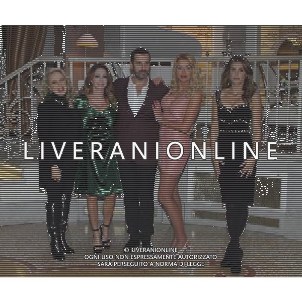 Milano, ( MI ) 19/12/2017 RAI2 - Conferenza stampa \' Le Spose di Costantino \' Nella foto: Eleonora Giorgi, Paola Ferrari, Costantino della Gherardesca, Valeria Marini e Elisabetta Canalis PH Lauro Montagnini AG ALDO LIVERANI SAS