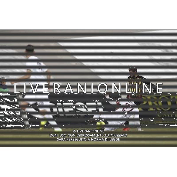 Bassano Virtus - Alma Juventus Fano Campionato di calcio Serie C girone B 22/12/2017 nella foto: Lazzari Andrea Â©Claudio Zamagni/Agenzia Aldo Liverani 