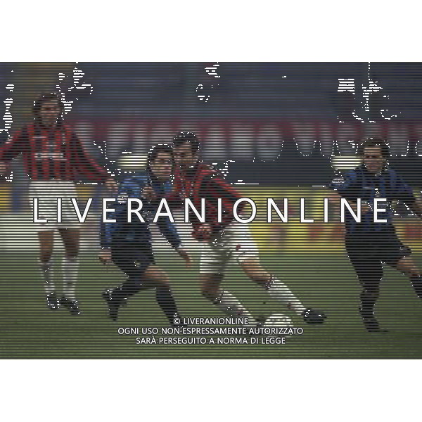 08-01-1998 MILANO-COPPA ITALIA TIM MILAN INTER 5-0 NELLA FOTO FABIO GALANTE-DEJAN SAVICEVIC E BENOIT CAUET AG ALDO LIVERANI SAS