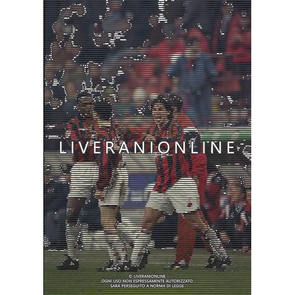 08-01-1998 MILANO-COPPA ITALIA TIM MILAN INTER 5-0 NELLA FOTO ABBRACCI GIOCATORI MILAN AG ALDO LIVERANI SAS