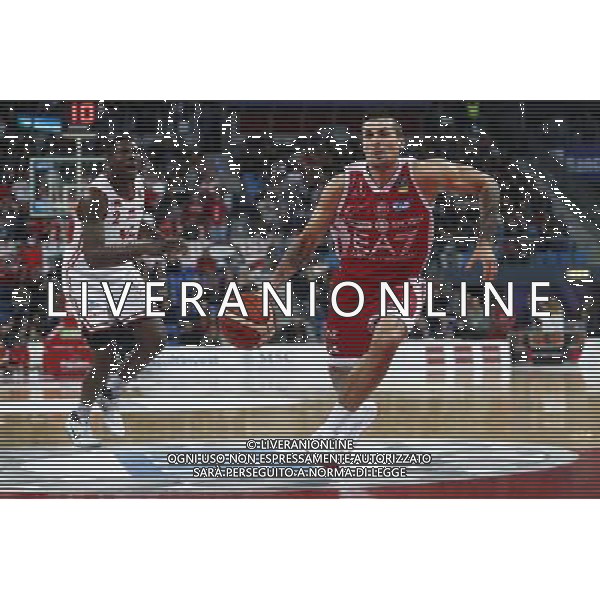 Lega Basket serie A Victoria Libertas Pesaro - EA7 Emporio Armani Milano 02/01/2018 nella foto: Cinciarini Andrea Â©Claudio Zamagni/Agenzia Aldo Liverani Cinciarini Andrea during basketball match between Victoria Libertas Pallacanestro Pesaro and EA7 Emporio Armani Milano at Adriatic Arena in Pesaro on January 02 2018 photo credit Claudio Zamagni/Aldo Liverani Photo Agency 