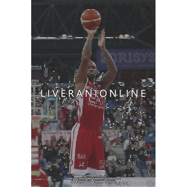 Lega Basket serie A Victoria Libertas Pesaro - EA7 Emporio Armani Milano 02/01/2018 nella foto: MÕBaye Amath ©Claudio Zamagni/Agenzia Aldo Liverani MÕBaye Amath during basketball match between Victoria Libertas Pallacanestro Pesaro and EA7 Emporio Armani Milano at Adriatic Arena in Pesaro on January 02 2018 photo credit Claudio Zamagni/Aldo Liverani Photo Agency 