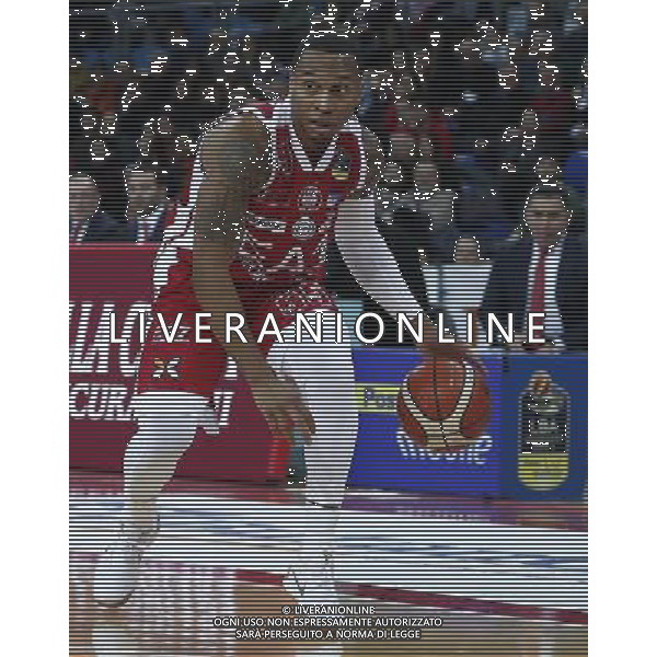 Lega Basket serie A Victoria Libertas Pesaro - EA7 Emporio Armani Milano 02/01/2018 nella foto: Jerrells Curtis ©Claudio Zamagni/Agenzia Aldo Liverani Jerrells Curtis during basketball match between Victoria Libertas Pallacanestro Pesaro and EA7 Emporio Armani Milano at Adriatic Arena in Pesaro on January 02 2018 photo credit Claudio Zamagni/Aldo Liverani Photo Agency 