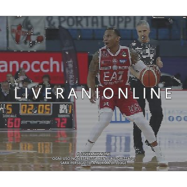Lega Basket serie A Victoria Libertas Pesaro - EA7 Emporio Armani Milano 02/01/2018 nella foto: Jerrells Curtis ©Claudio Zamagni/Agenzia Aldo Liverani Jerrells Curtis during basketball match between Victoria Libertas Pallacanestro Pesaro and EA7 Emporio Armani Milano at Adriatic Arena in Pesaro on January 02 2018 photo credit Claudio Zamagni/Aldo Liverani Photo Agency 