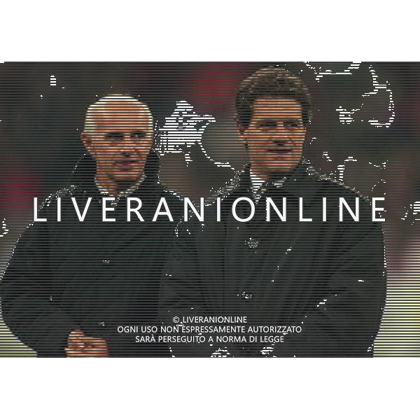 MILANO-28-10-1997 PARTITA AMICHEVOLE PER L\'ADDIO AL CALCIO DI FRANCO BARESI MILAN RESTO DEL MONDO NELLA FOTO ARRIGO SACCHI E FABIO CAPELLO AG ALDO LIVERANI SAS