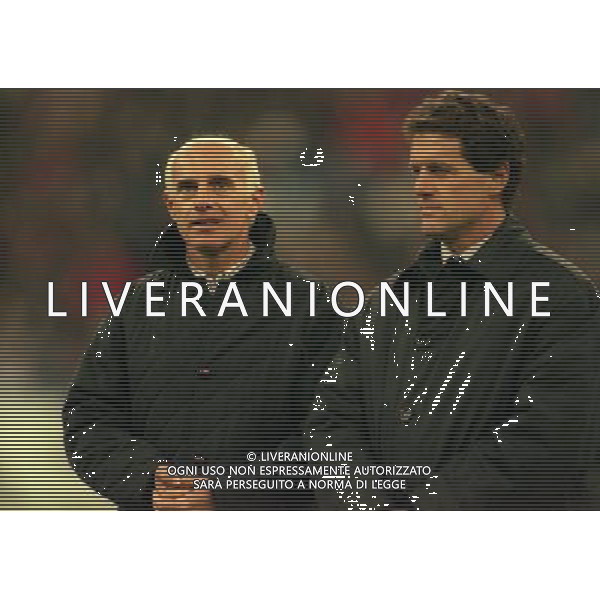 MILANO-28-10-1997 PARTITA AMICHEVOLE PER L\'ADDIO AL CALCIO DI FRANCO BARESI MILAN RESTO DEL MONDO NELLA FOTO ARRIGO SACCHI E FABIO CAPELLO AG ALDO LIVERANI SAS