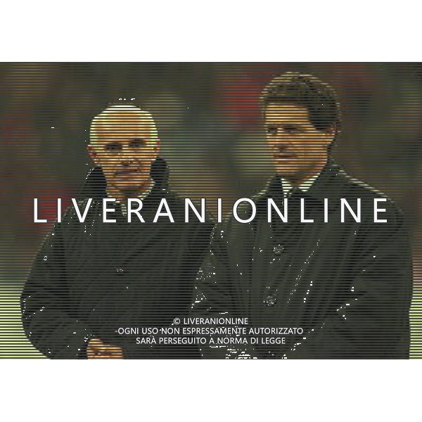 MILANO-28-10-1997 PARTITA AMICHEVOLE PER L\'ADDIO AL CALCIO DI FRANCO BARESI MILAN RESTO DEL MONDO NELLA FOTO ARRIGO SACCHI E FABIO CAPELLO AG ALDO LIVERANI SAS
