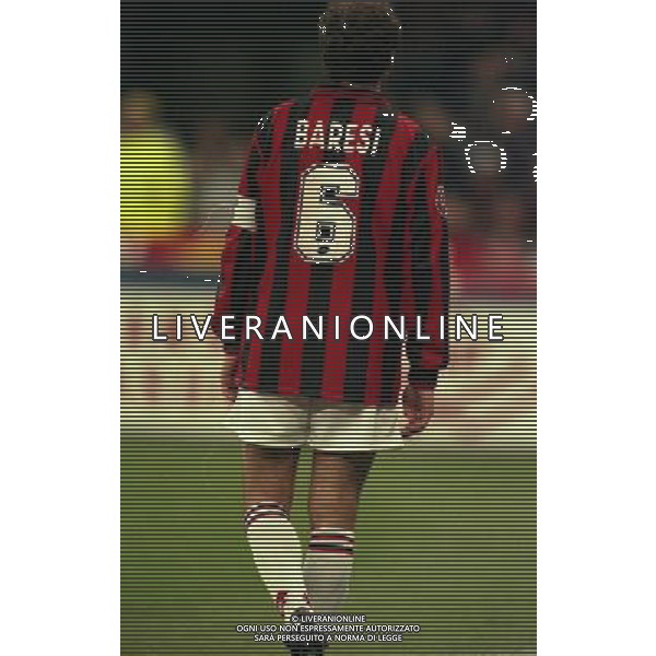 MILANO-28-10-1997 PARTITA AMICHEVOLE PER L\'ADDIO AL CALCIO DI FRANCO BARESI MILAN RESTO DEL MONDO NELLA FOTO FRANCO BARESI AG ALDO LIVERANI SAS