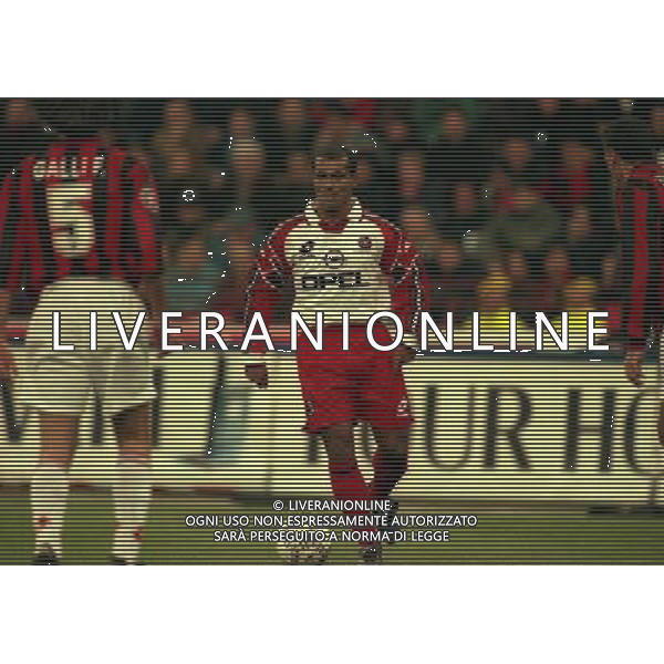 MILANO-28-10-1997 PARTITA AMICHEVOLE PER L\'ADDIO AL CALCIO DI FRANCO BARESI MILAN RESTO DEL MONDO NELLA FOTO ROMARIO AG ALDO LIVERANI SAS