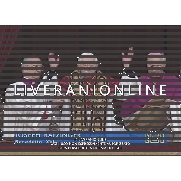 Roma 19/04/2005 Citta\' Del vaticano Eletto il Nuovo papa Joseph Ratzinger Benedetto XVI ag.aldo liverani- Citare La Fonte televisiva