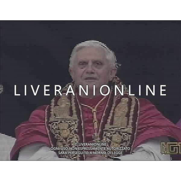 Roma 19/04/2005 Citta\' Del vaticano Eletto il Nuovo papa Joseph Ratzinger Benedetto XVI ag.aldo liverani- Citare La Fonte televisiva