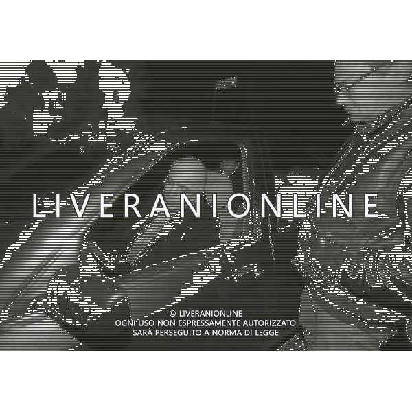 01-12-1996 ARCORE DIMISSIONI DELL\'ALLENATORE DEL MILAN WASHINGTON TABAREZ NELLA FOTO ADRIANO GALLIANI ESCE DALLA VILLA DI SILVIO BERLUSCONI AD ARCORE AG ALDO LIVERANI SAS