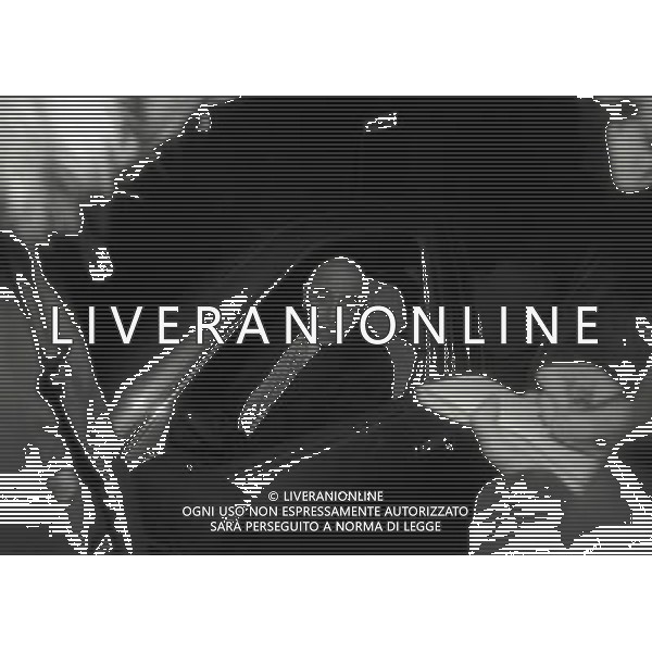 01-12-1996 ARCORE DIMISSIONI DELL\'ALLENATORE DEL MILAN WASHINGTON TABAREZ NELLA FOTO ADRIANO GALLIANI ESCE DALLA VILLA DI SILVIO BERLUSCONI AD ARCORE AG ALDO LIVERANI SAS