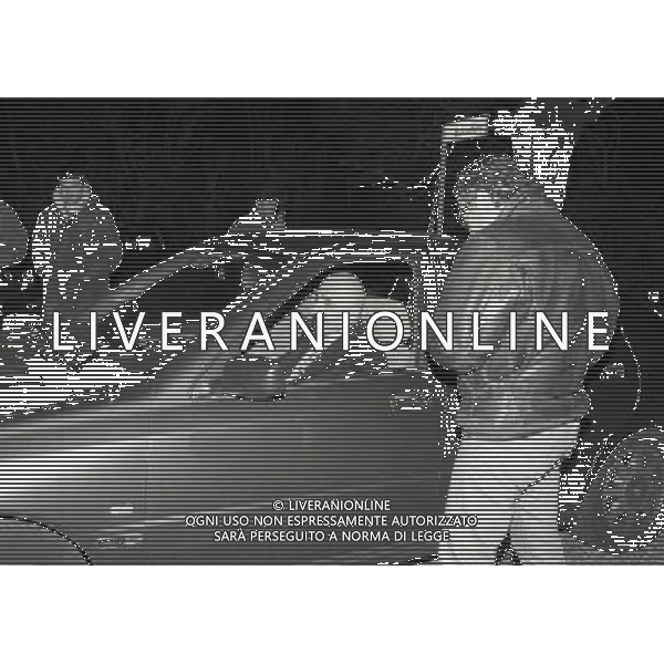 01-12-1996 ARCORE DIMISSIONI DELL\'ALLENATORE DEL MILAN WASHINGTON TABAREZ NELLA FOTO ADRIANO GALLIANI ESCE DALLA VILLA DI SILVIO BERLUSCONI AD ARCORE AG ALDO LIVERANI SAS