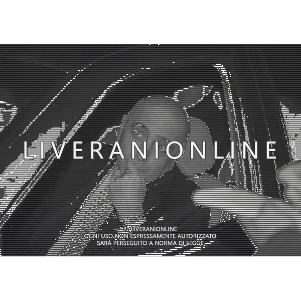 01-12-1996 ARCORE DIMISSIONI DELL\'ALLENATORE DEL MILAN WASHINGTON TABAREZ NELLA FOTO ADRIANO GALLIANI ESCE DALLA VILLA DI SILVIO BERLUSCONI AD ARCORE AG ALDO LIVERANI SAS