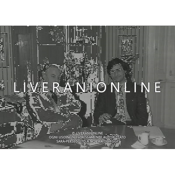 1996 MILANO PIAZZA DUSE SEDE FC INTERNAZIONALE VISITA DI ANTONIO GIRAUDO E ADRIANO GALLIANI NELLA SEDE INTER NELLA FOTO GIANMARIA VISCONTI DI MODRONE E PAOLO TAVEGGIA AG ALDO LIVERANI SAS