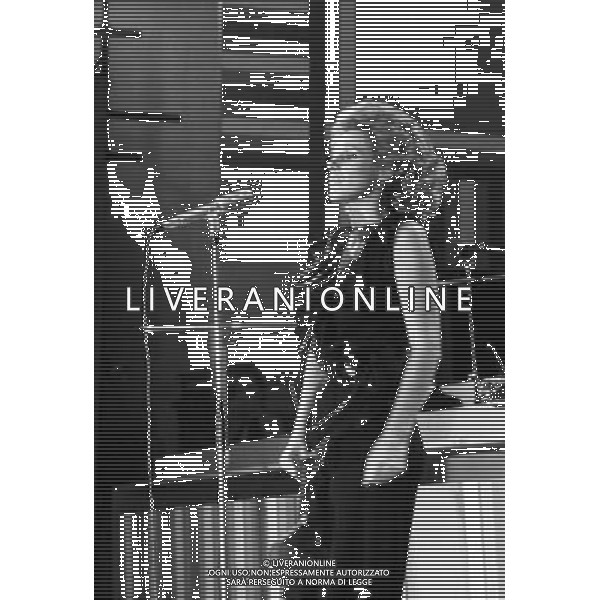 ORNELLA VANONI, cantante e attrice italiana a Venezia nel 1973 - RETROSPETTIVA Â©ARCHIVIO / AGENZIA ALDO LIVERANI SAS 