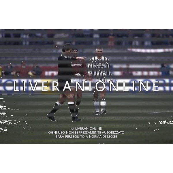 Marcello Nicchi arbitro di calcio italiano - RETROSPETTIVA Â©ARCHIVIO / AGENZIA ALDO LIVERANI SAS 