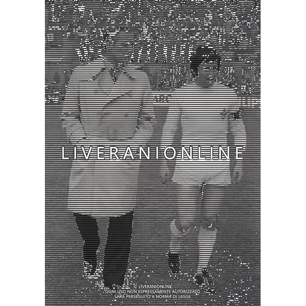 FIORENTINA CALCIO 1971-1972 NELLA FOTO NILS LIEDHOLM E GIANCARLO DE SISTI AG ALDO LIVERANI SAS