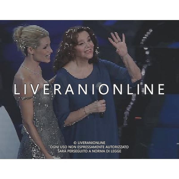 68mo Festival della canzone Italiana Sanremo 2018 Prima Serata Sanremo (IM) - 06.02.2018 Nella Foto: Michelle Hunziker con stefania sandrelli /Ph.Vitez-Ag. Aldo Liverani