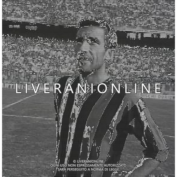 1962-1963 RETROSPETTIVA ARMANDO PICCHI CALCIATORE CON LA MAGLIA INTER AG ALDO LIVERANI SAS