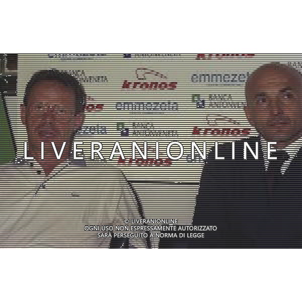 1999 VENEZIA PRESENTAZIONE DEL NUOVO ALLENATORE DEL VENEZIA CALCIO LUCIANO SPALLETTI NELLA FOTO LUCIANO SPALLETTI CON IL PRESIDDENTE DEL VENEZIA MAURIZIO ZAMPARINI AG ALDO LIVERANI SAS