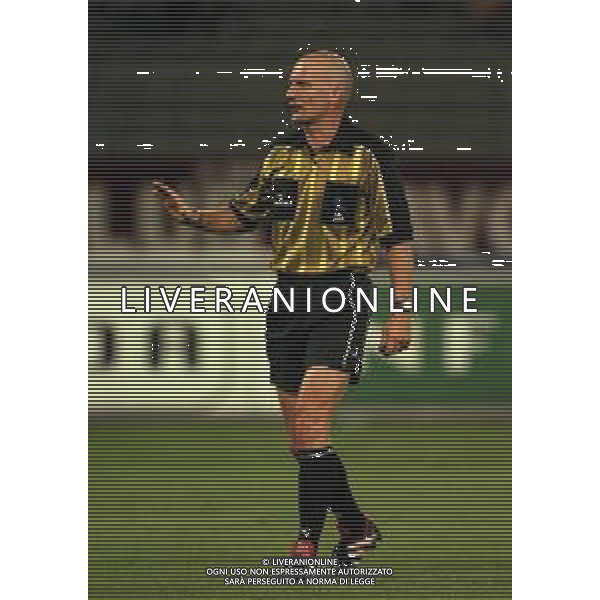 01-09-2000 TORINO- CAMPIONATO DI CALCIO SERIE B TORINO ANCONA 0-2 NELLA FOTO ARBITRO DANILO NUCINI AG ALDO LIVERANI SAS