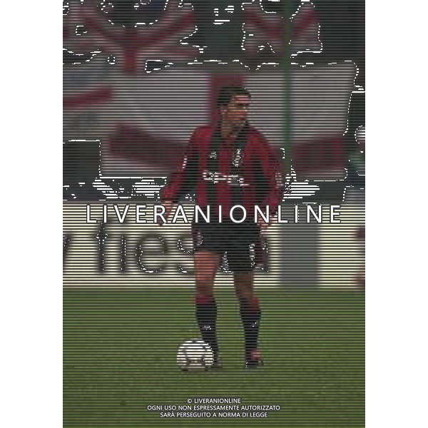 26-10-1999 MILANO- STADIO GIUSEPPE MEAZZA CHAMPIONS LEAGUE MILAN CHELSEA 1-1 NELLA FOTO ALESSANDRO COSTACURTA AG ALDO LIVERANI SAS