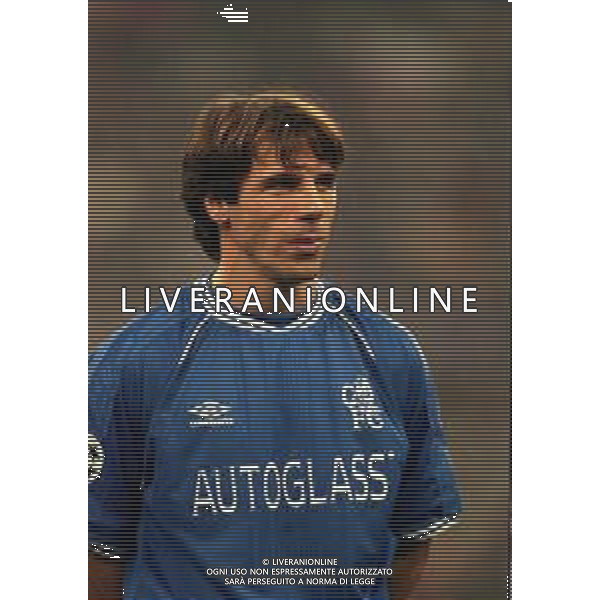 26-10-1999 MILANO- STADIO GIUSEPPE MEAZZA CHAMPIONS LEAGUE MILAN CHELSEA 1-1 NELLA FOTO GIANFRANCO ZOLA AG ALDO LIVERANI SAS