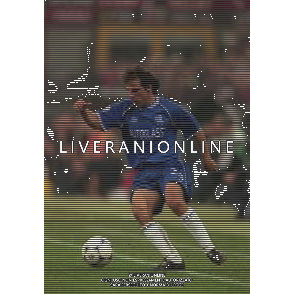 26-10-1999 MILANO- STADIO GIUSEPPE MEAZZA CHAMPIONS LEAGUE MILAN CHELSEA 1-1 NELLA FOTO GIANFRANCO ZOLA AG ALDO LIVERANI SAS
