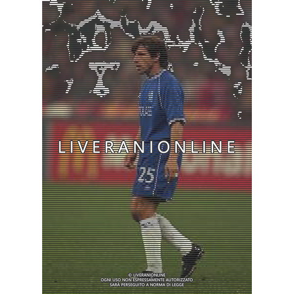 26-10-1999 MILANO- STADIO GIUSEPPE MEAZZA CHAMPIONS LEAGUE MILAN CHELSEA 1-1 NELLA FOTO GIANFRANCO ZOLA AG ALDO LIVERANI SAS