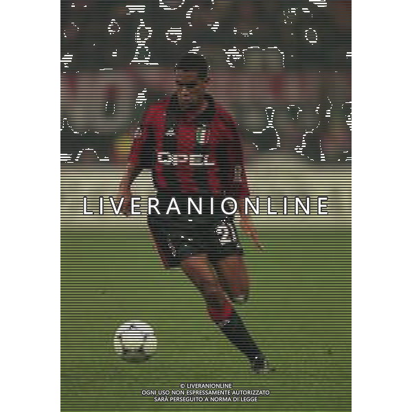 26-10-1999 MILANO- STADIO GIUSEPPE MEAZZA CHAMPIONS LEAGUE MILAN CHELSEA 1-1 NELLA FOTO SERGINHO AG ALDO LIVERANI SAS
