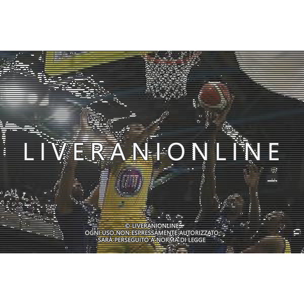 Poste Mobile Final Eight 18/02/2018 Fiat Torino - Germani Basket Brescia nella foto: Vander Blue ©Claudio Zamagni/Agenzia Aldo Liverani Vander Blue during Poste Mobile Final Eight Italian Basketball Cup 2018 - Fiat Torino against Germani Basket Brescia at Mandela Forum in Florence, on February 18, 2018 photo credit by Claudio Zamagni/Aldo Liverani Photo Agency