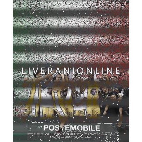 Poste Mobile Final Eight 18/02/2018 Fiat Torino - Germani Basket Brescia nella foto: torino esultanza finale ©Claudio Zamagni/Agenzia Aldo Liverani torino final exultation during Poste Mobile Final Eight Italian Basketball Cup 2018 - Fiat Torino against Germani Basket Brescia at Mandela Forum in Florence, on February 18, 2018 photo credit by Claudio Zamagni/Aldo Liverani Photo Agency