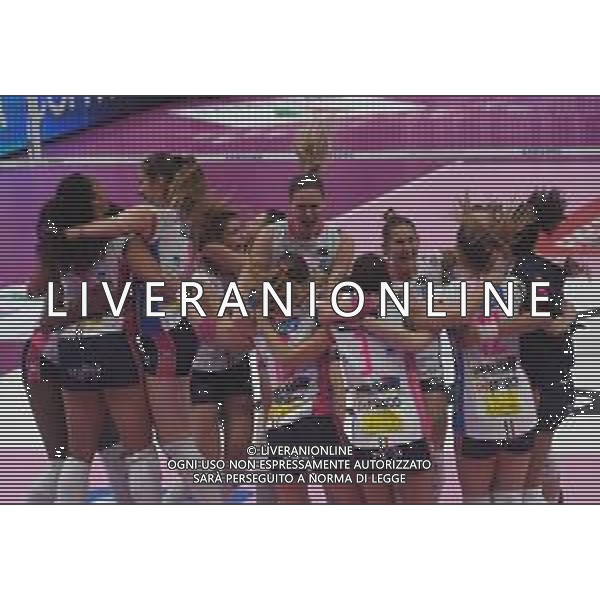 Conegliano - Novara, Finale Coppa Italia 2018 Volley Femminile al PalaDozza di Bologna 18/02/2018 nella foto esultanza e festeggiamenti del Novara per la vittoria ©OPTIMAFOTO / AGENZIA ALDO LIVERANI SAS
